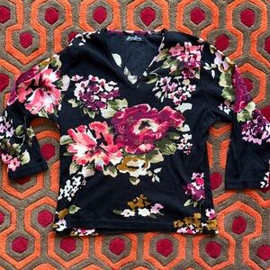 MAKE OFFER! Katherine Barclay Black and Pink Floral Sweater Top Long-sleeved